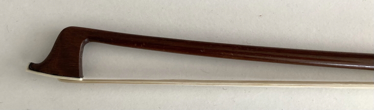 vintage violin bow #26 tip